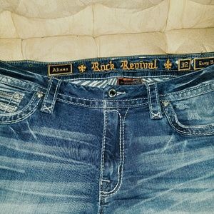 Rock Revival Jean's